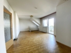Wohnbereich - Wohn(t)raum zum Gestalten: 2-Zimmer-Wohnung mit Westloggia und Blick über die Stadt