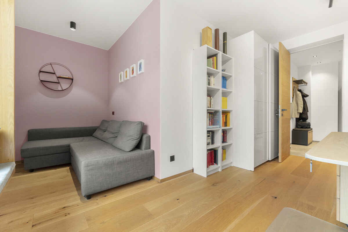 Gästezimmer, Büro EG