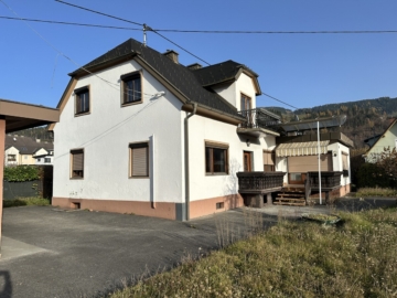 Charmante Liegenschaft mit Gestaltungspotenzial, 9371 Brückl, Einfamilienhaus