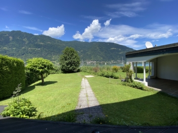 Seehaus, Garten und privater Steg am Ossiacher See Südufer, 9523 Landskron, Strandhaus