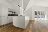 Küche - Repräsentative Penthousewohnung in stilvoller Ringstraßen-Villa