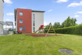 Spielplatz - Helle Wohnung im 2. Stock mit Loggia und Grünblick